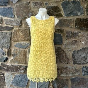 Lilly Pulitzer LELA Floral Daisy Crochet Lace Shift Dress Size 4 Yellow